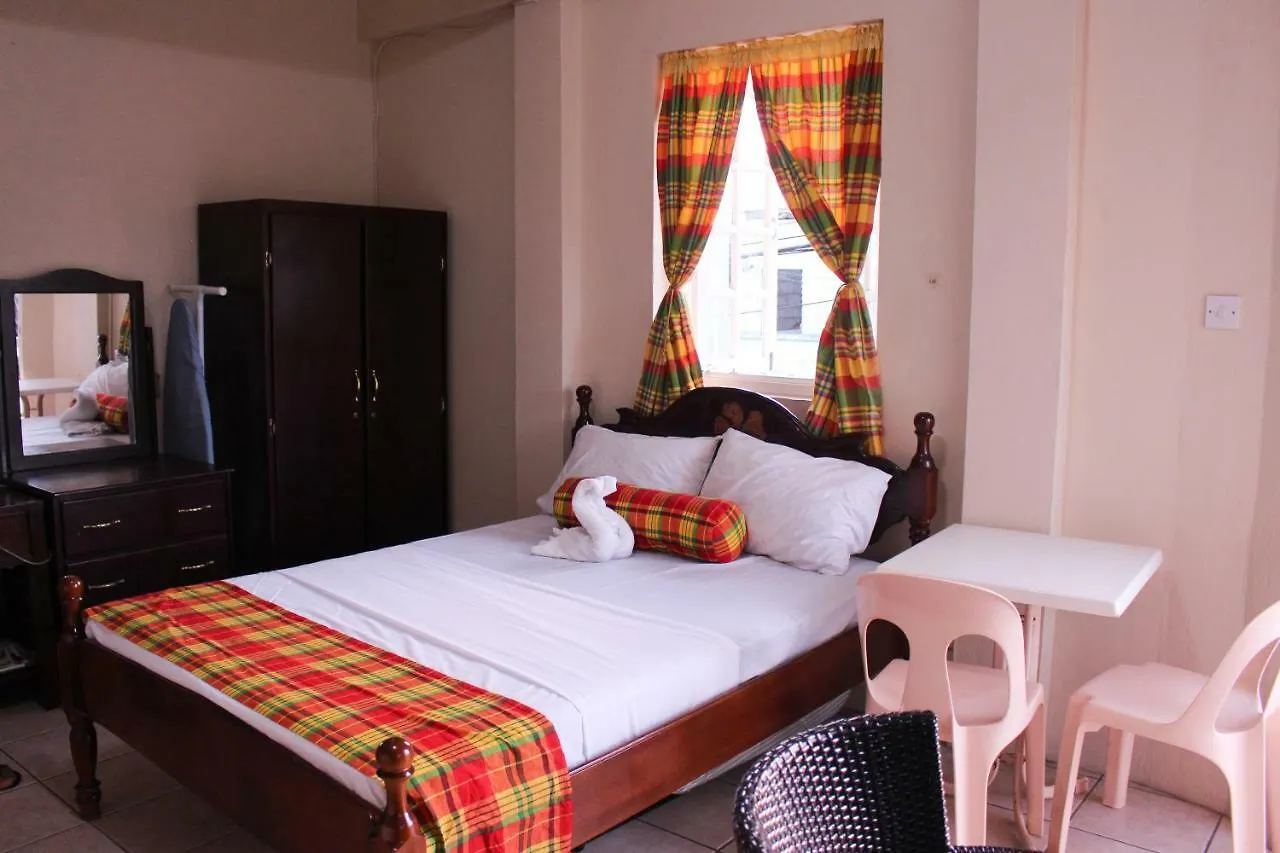 Castro'S Guest Apartments Gros Islet
