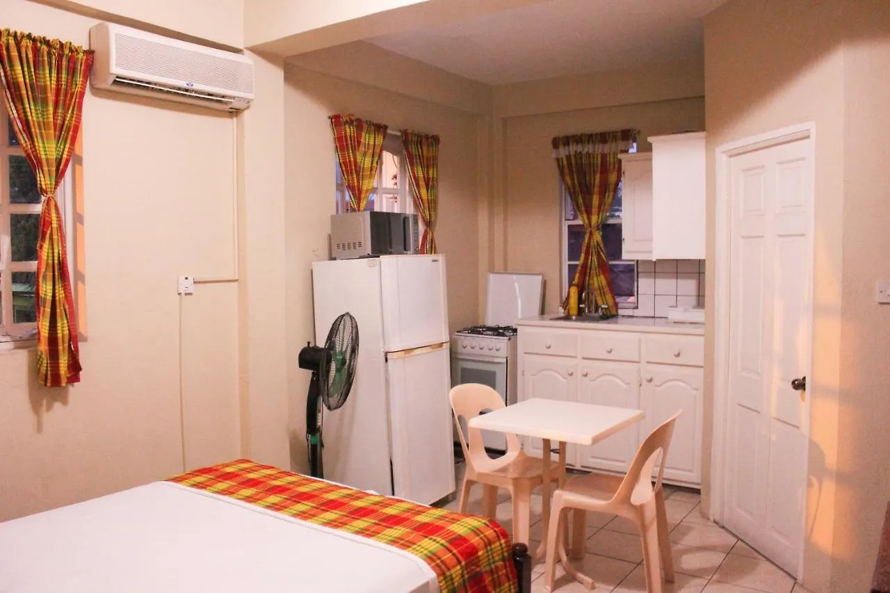 Castro'S Guest Apartments Gros Islet